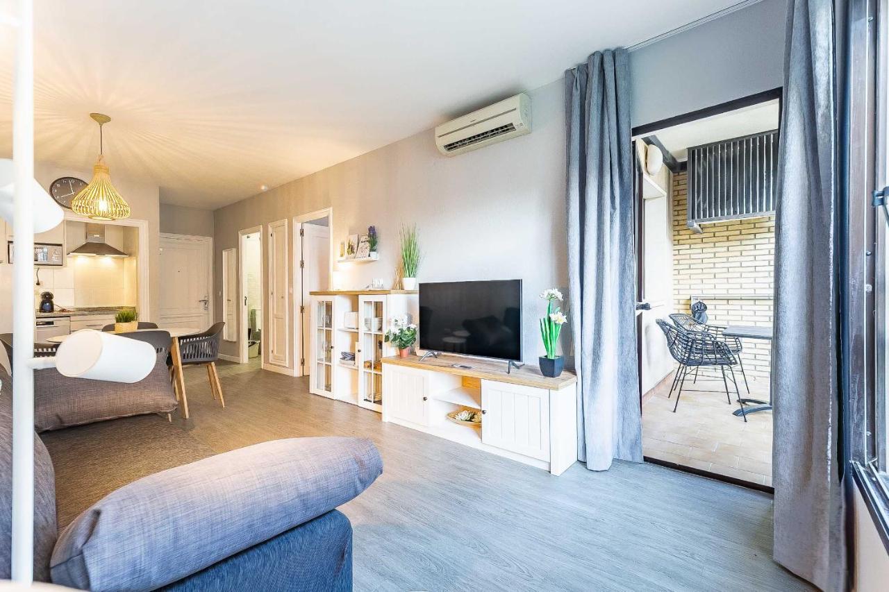 76-Lovely Beach Front Apartment In 丰希罗拉 外观 照片
